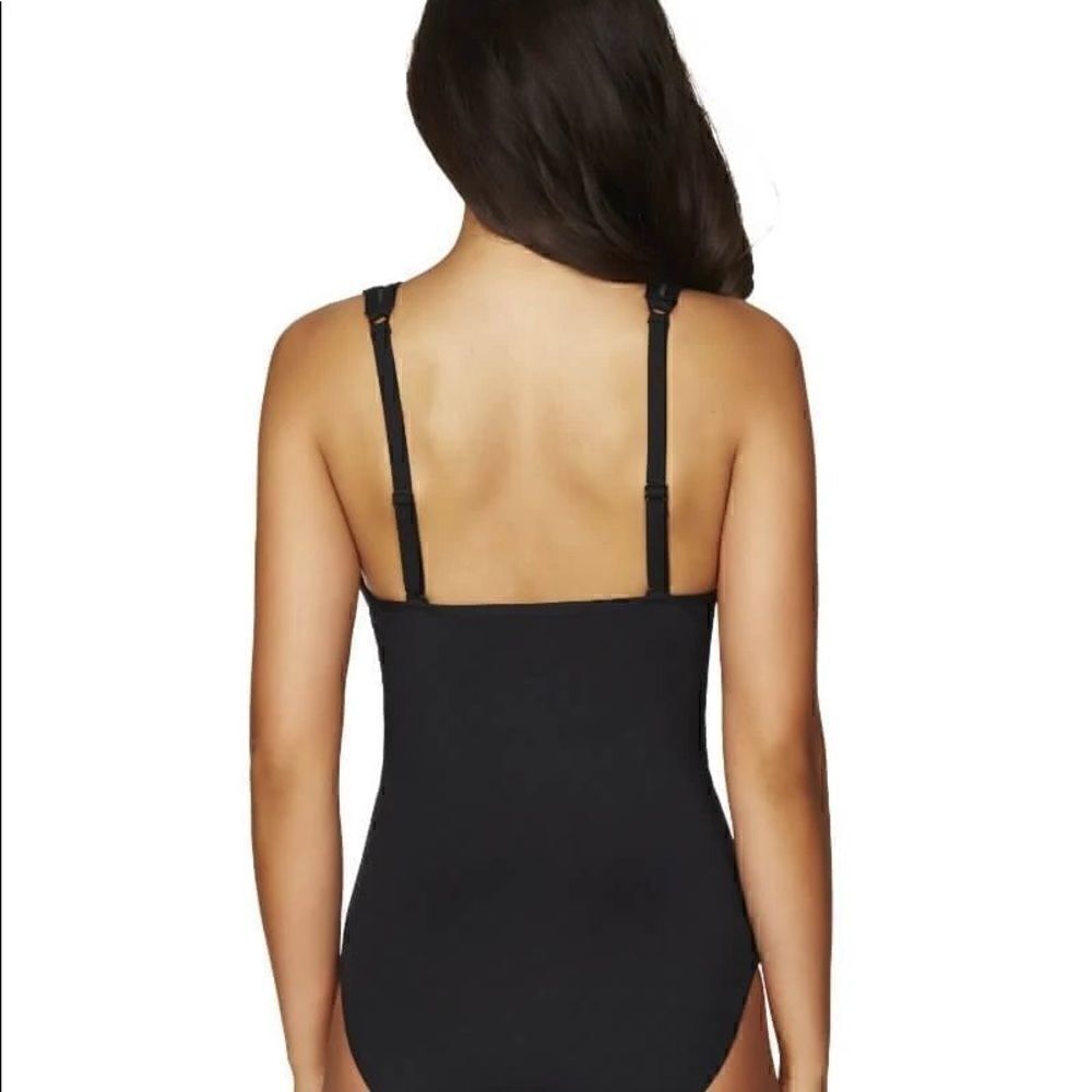 Sea Level Essentials Spliced One Piece Swimsuit 4 - Picture 3 of 11
